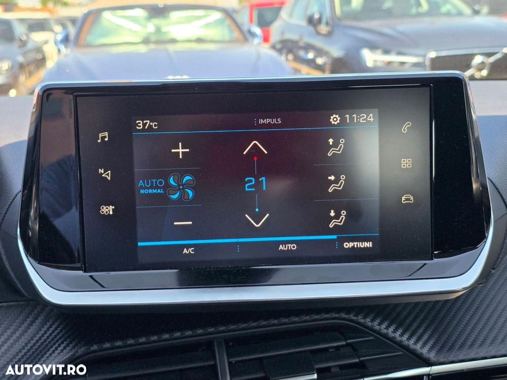 Peugeot 2008 1.2 L PureTech STT EAT8 Active - 18