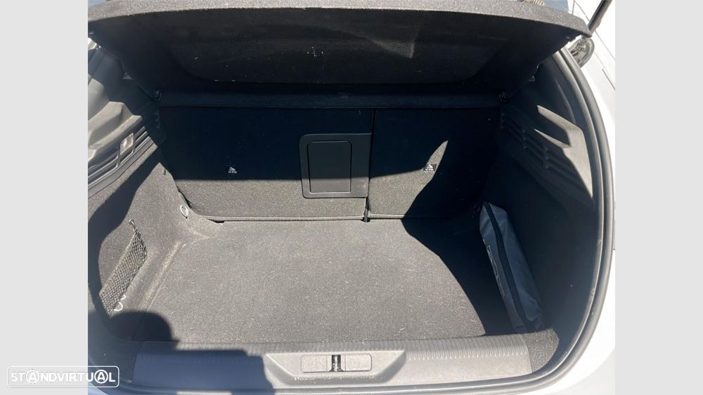 Peugeot 308 1.2 PureTech Allure - 17