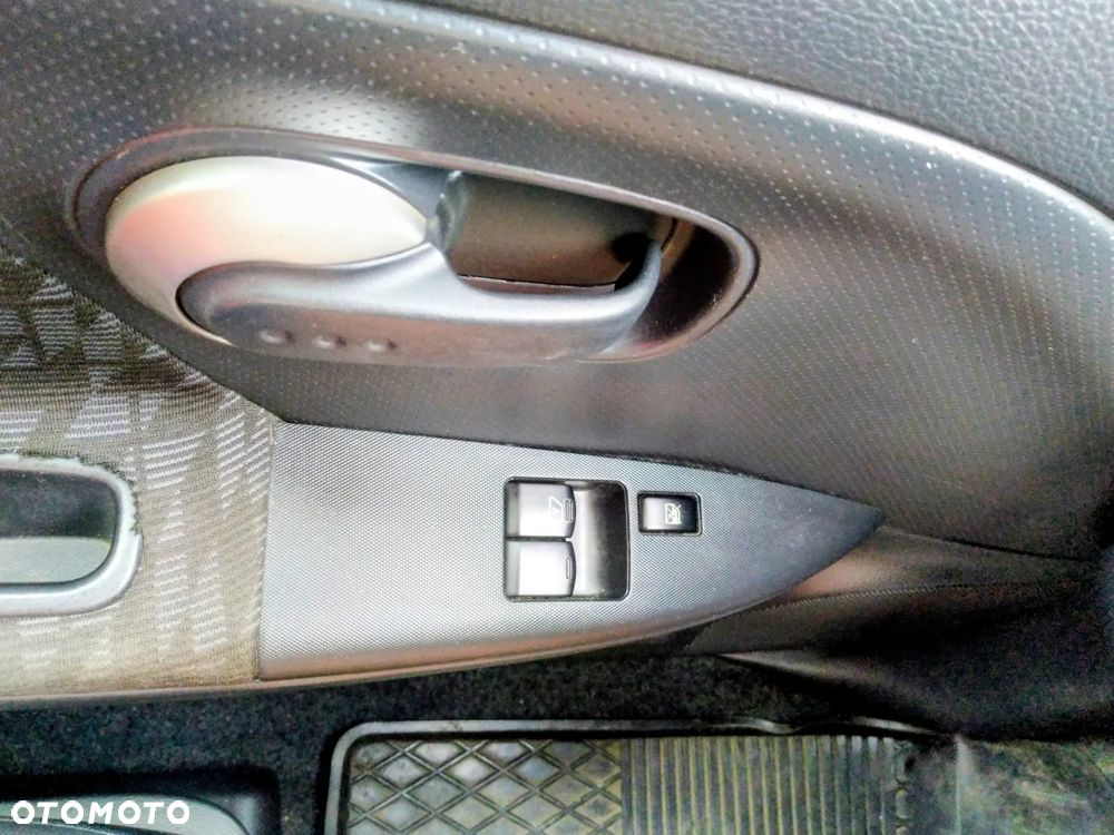 Nissan Note - 15
