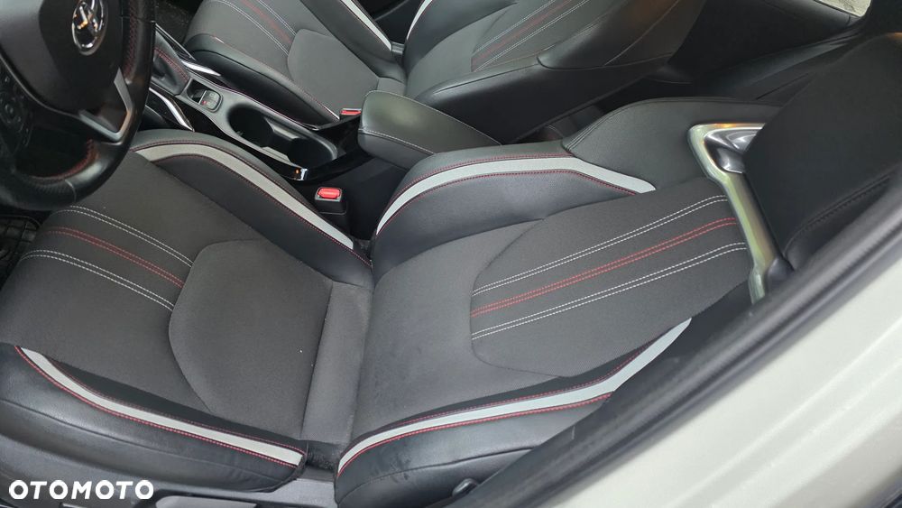 Toyota GR Corolla - 6