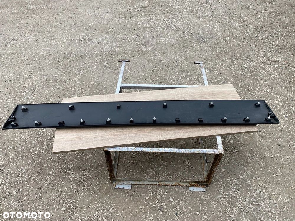 LISTWA LEWA KAROSERYJNA MERCEDES SPRINTER W907 W910 A9106905300 - 4