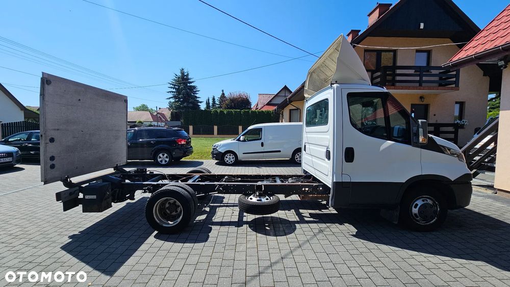 Iveco Daily - 8