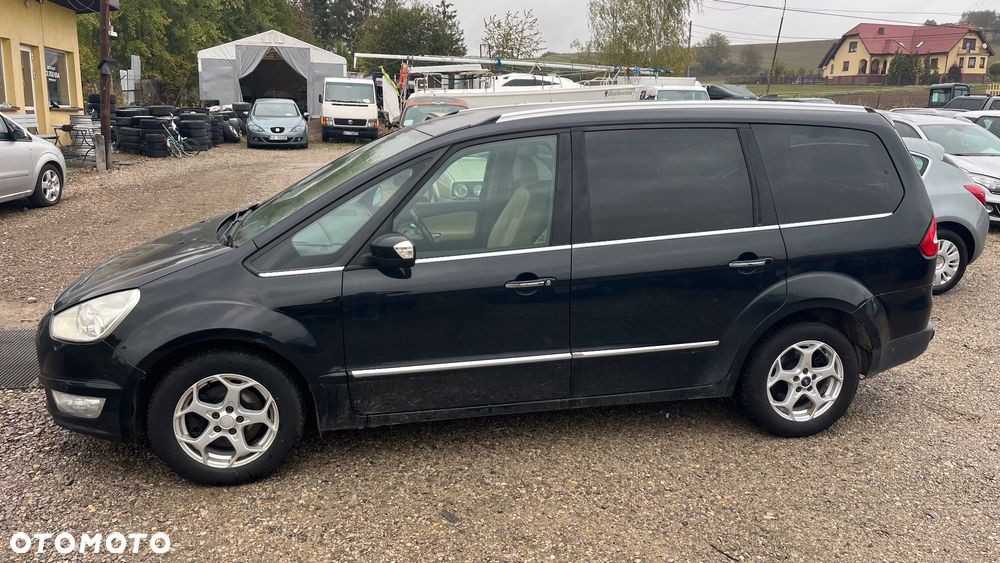 Ford Galaxy - 25