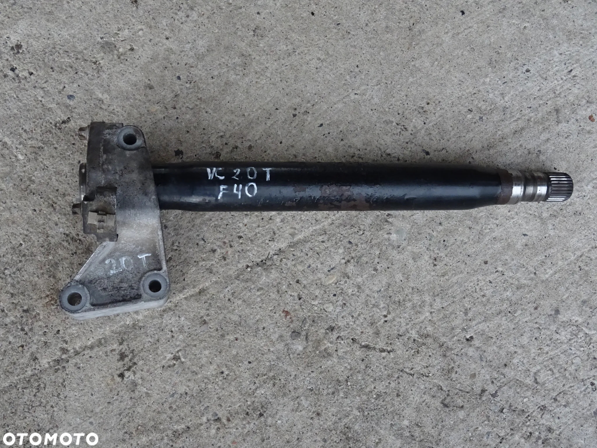 PÓŁOŚ SKRZYNI BIEGÓW F40 OPEL SIGNUM VECTRA C 2,0T Z20NET PRZEGUB 1,9 - 9