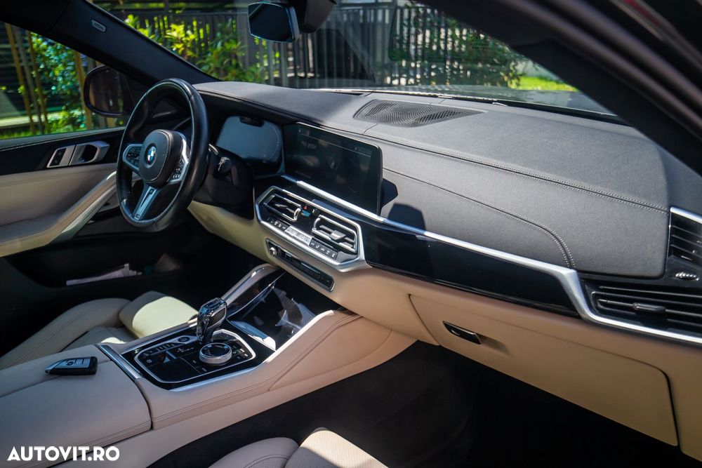 BMW X6 xDrive30d - 13