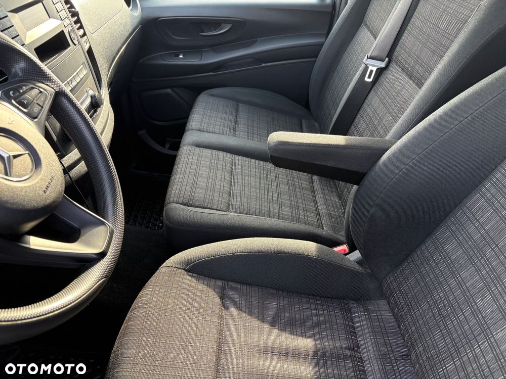 Mercedes-Benz Vito - 10