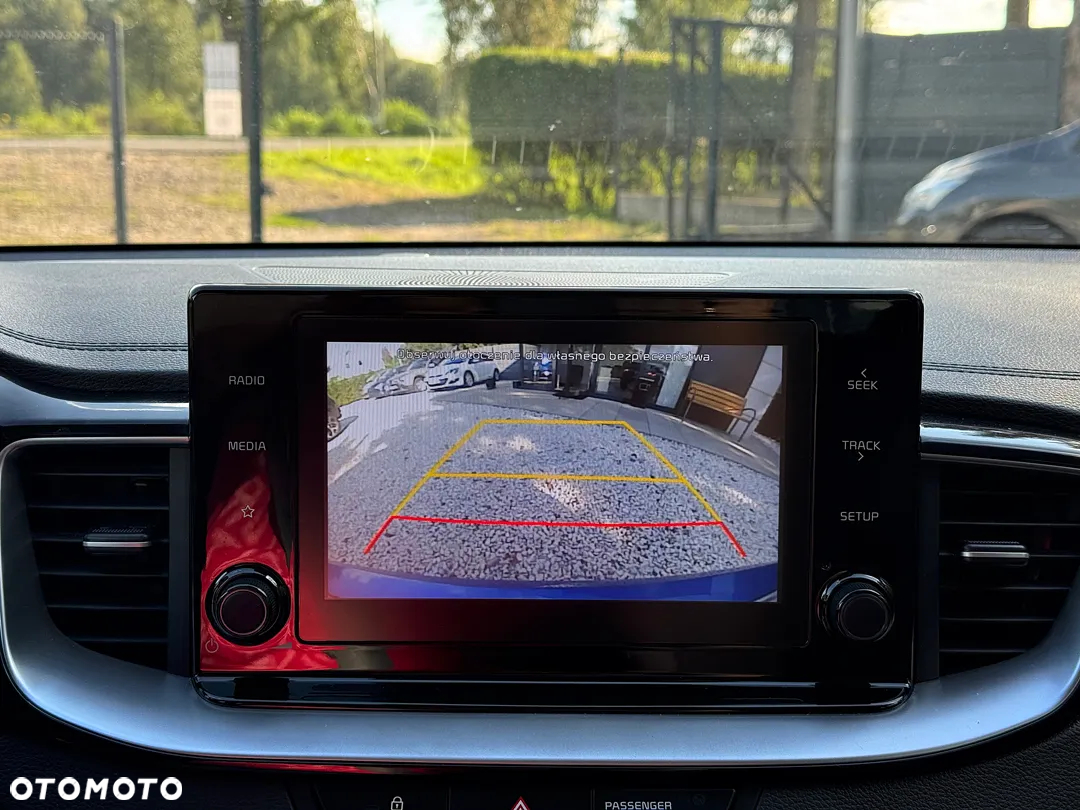 Kia Ceed 1.4 T-GDI DCT OPF Platinum Edition - 27