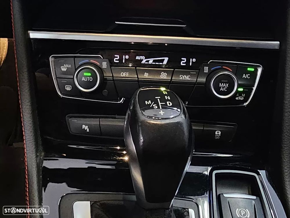 BMW 218 Active Tourer d Line Sport Auto - 16
