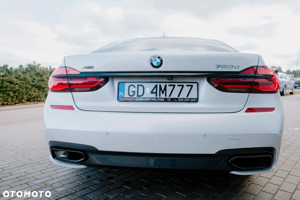 BMW Seria 7 750d xDrive - 10