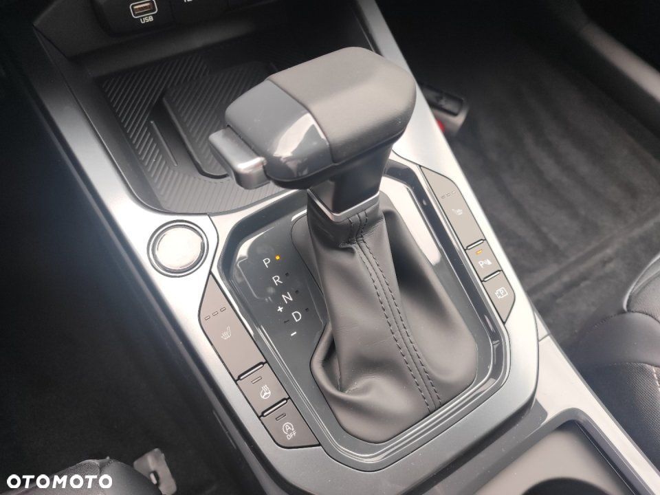 Kia XCeed - 18