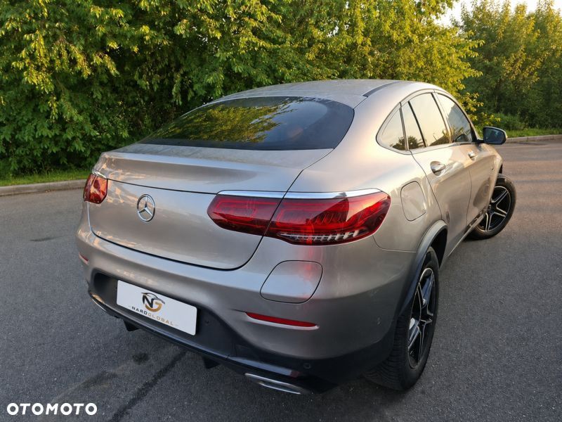 Mercedes-Benz GLC 300 de 4Matic 9G-TRONIC AMG Line Plus - 6