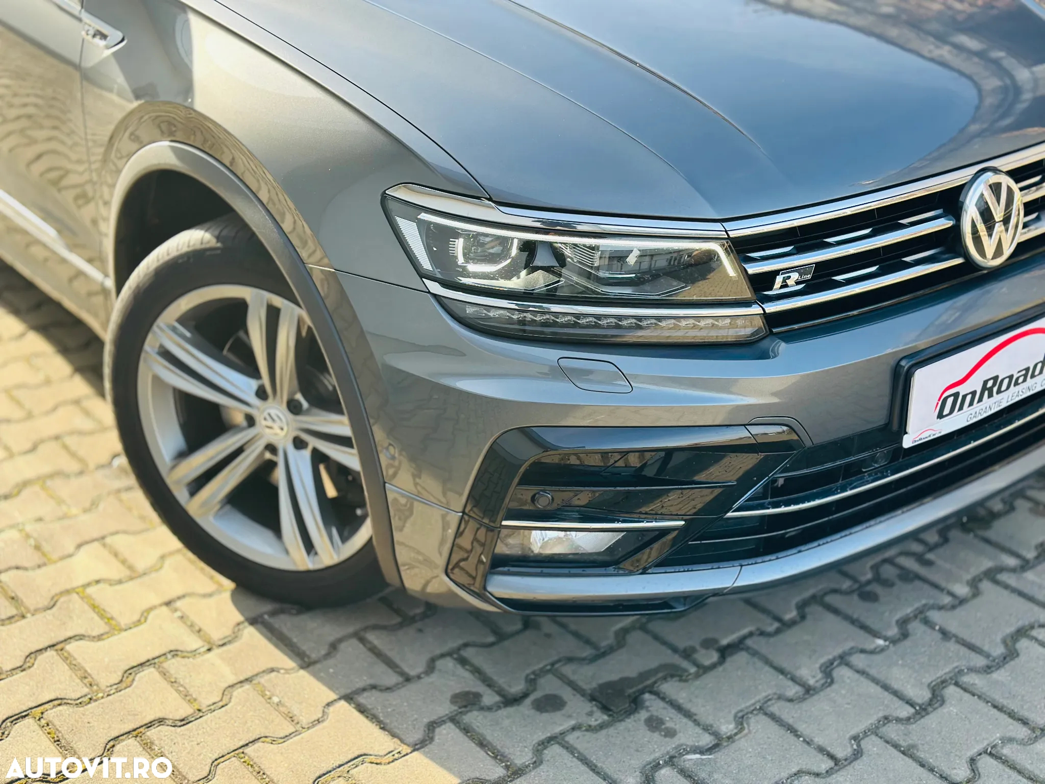 Volkswagen Tiguan 2.0 TDI SCR 4MOTION DSG Highline - 17