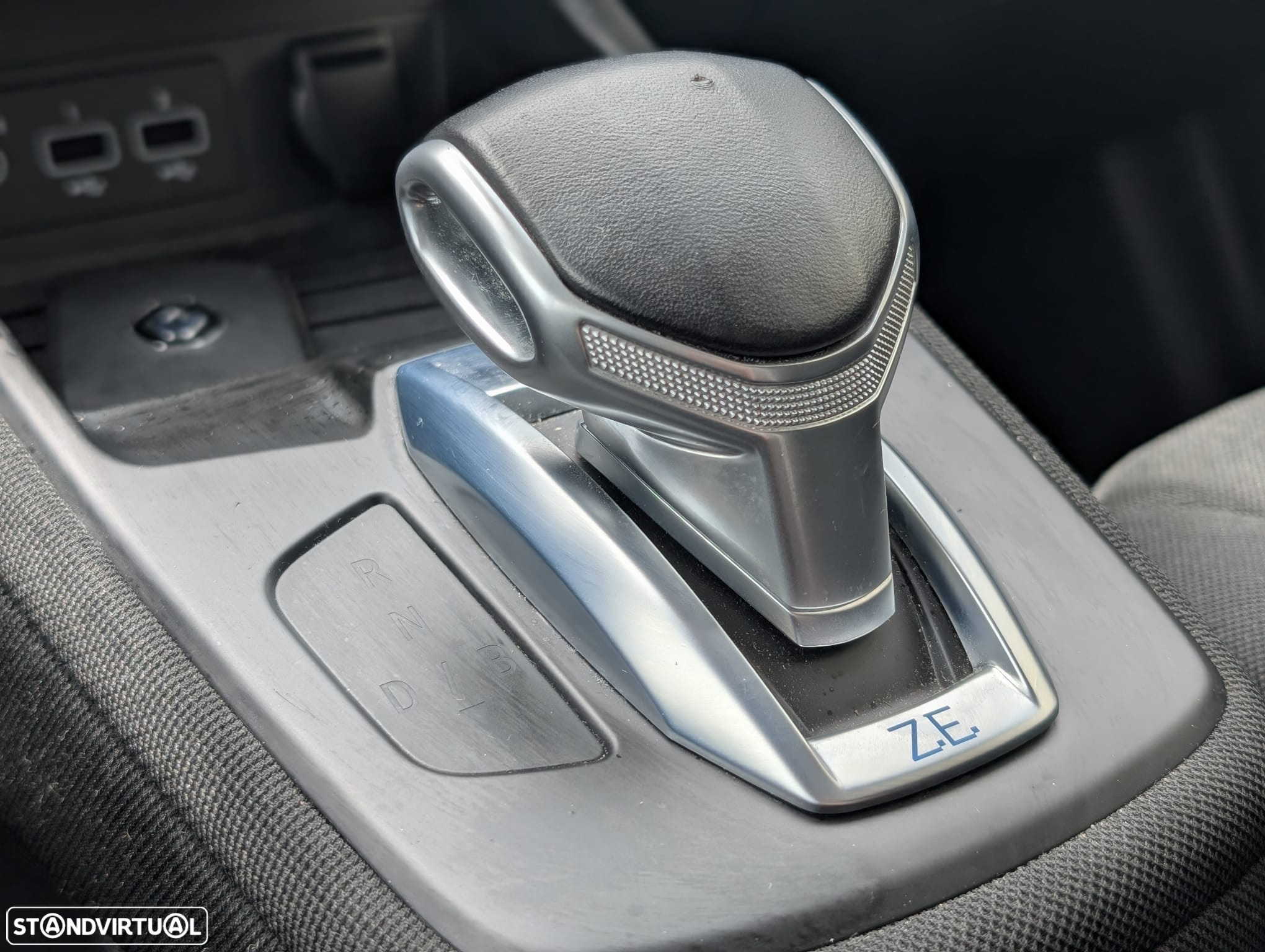 Renault Zoe (c/ Bateria) Zen 50 - 14