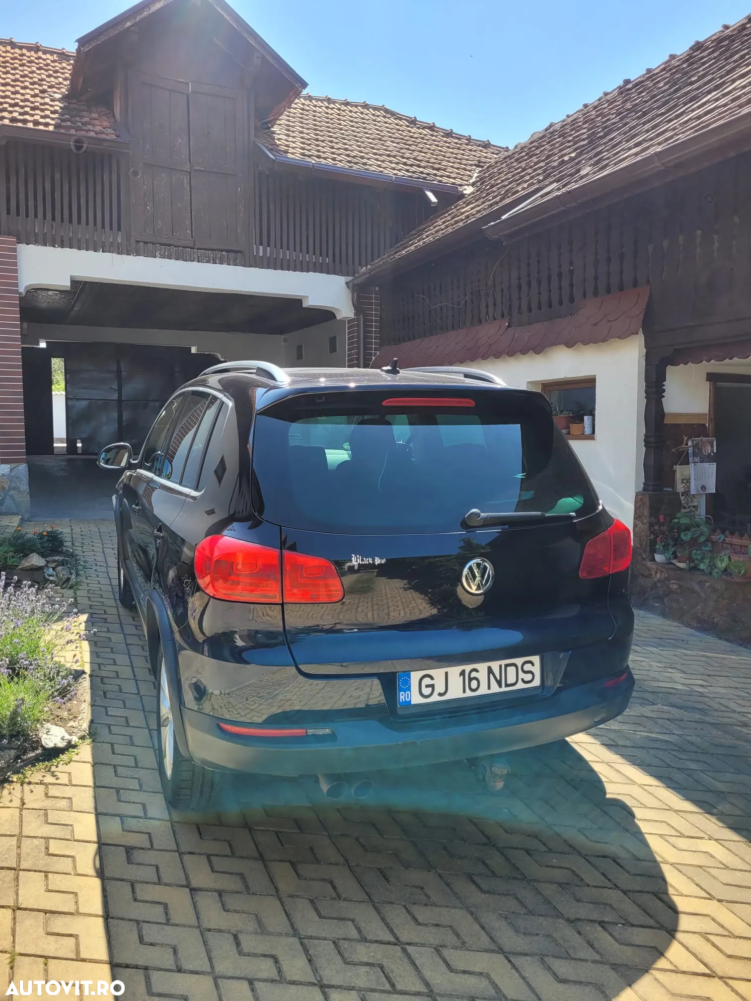 Volkswagen Tiguan - 4