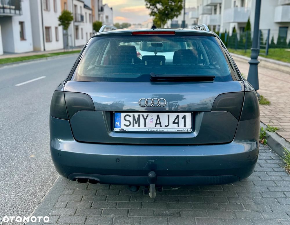 Audi A4 Avant - 4