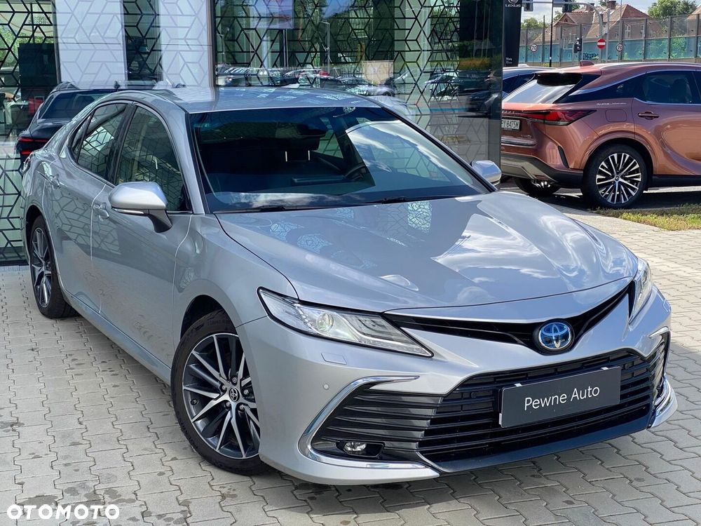 Toyota Camry 2.5 Hybrid Executive CVT - 9