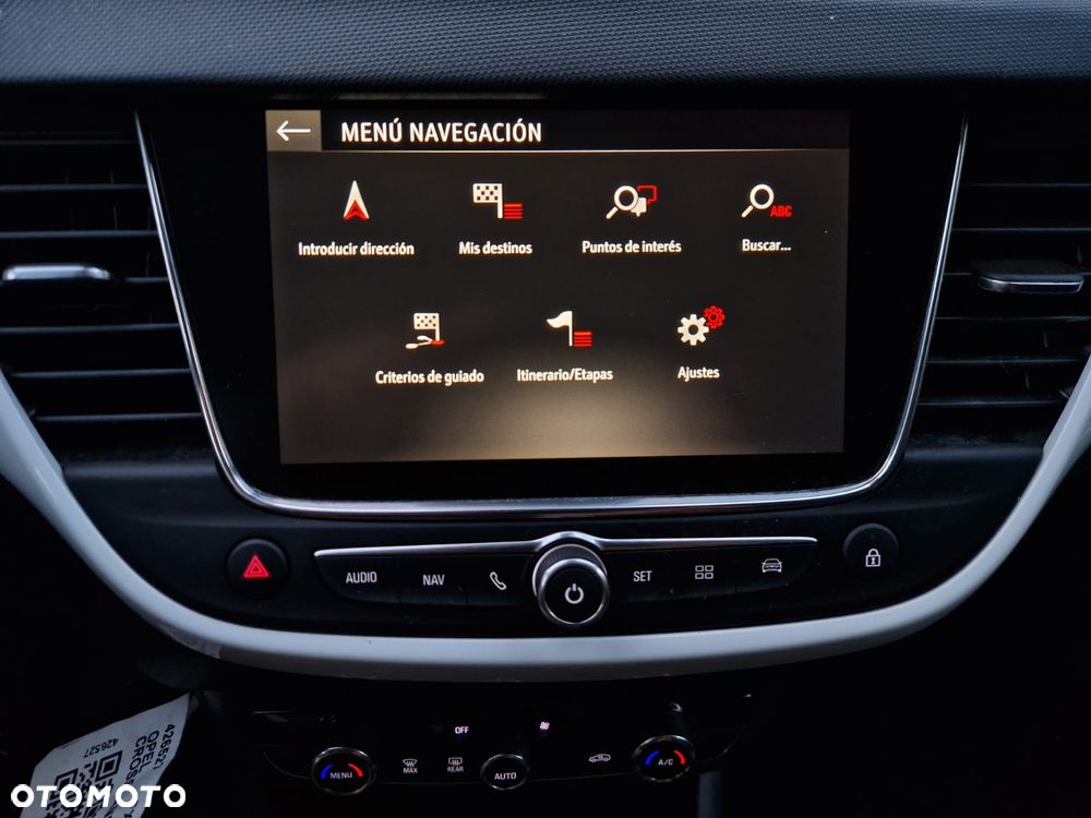 Opel Crossland X 1.2 T Design Line S&S - 21