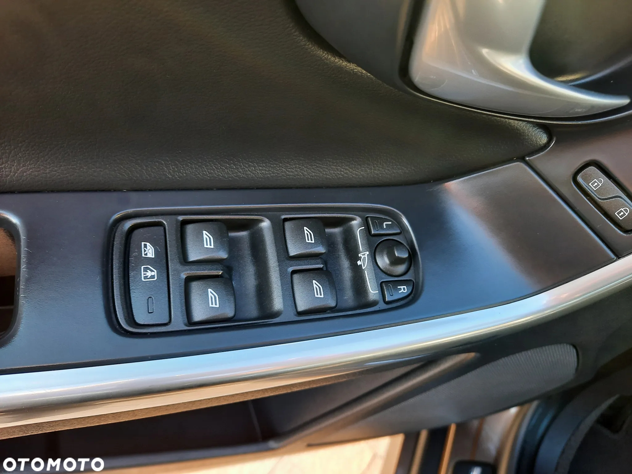 Volvo XC 60 - 17