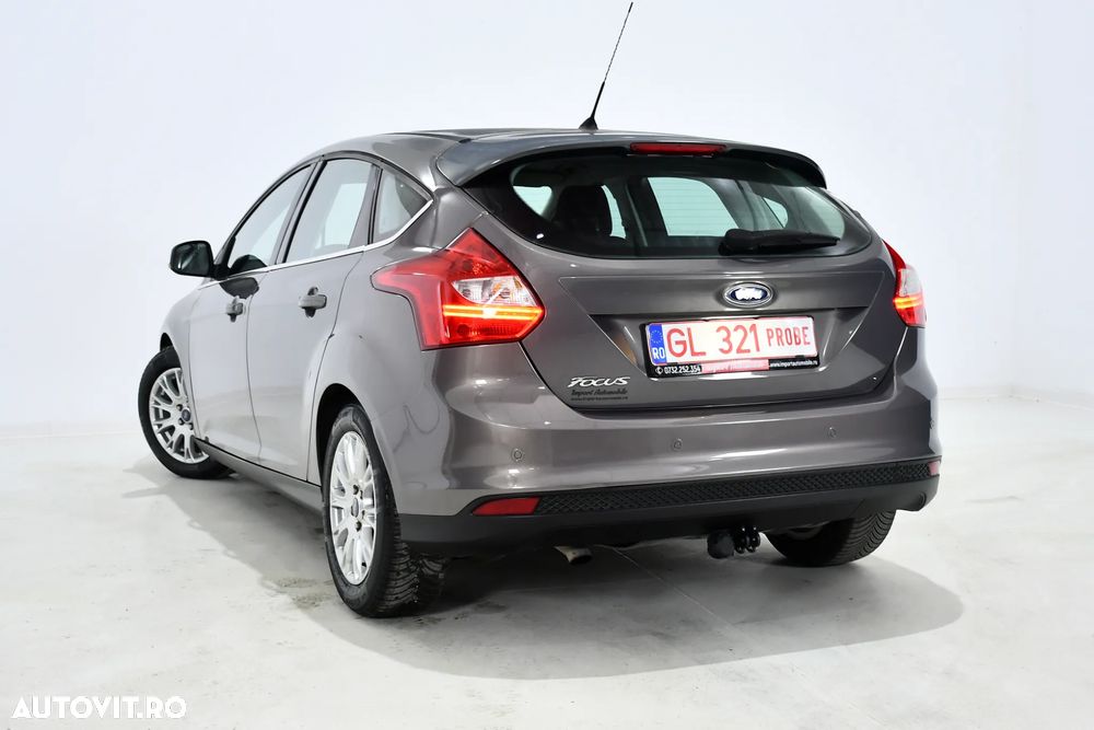 Ford Focus 1.6 TDCi DPF Start-Stopp-System Titanium - 11