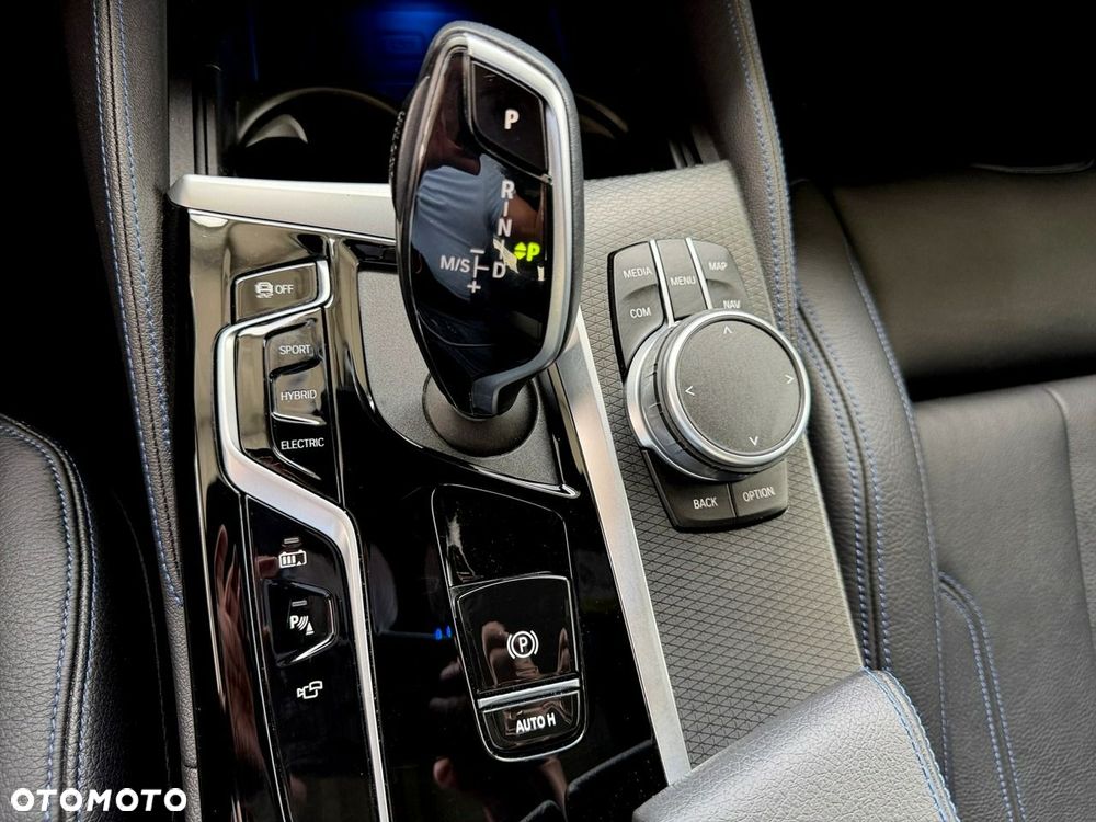 BMW Seria 5 - 31