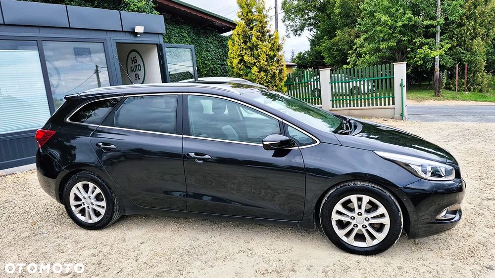 Kia Ceed 1.6 GDI Platinum Edition - 9