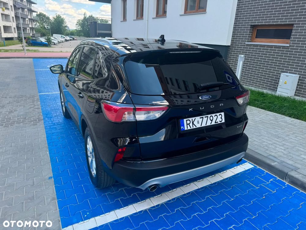 Ford Kuga - 3