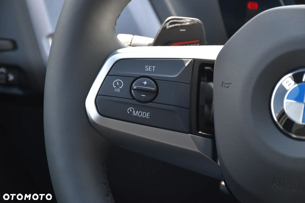 BMW Seria 1 - 22