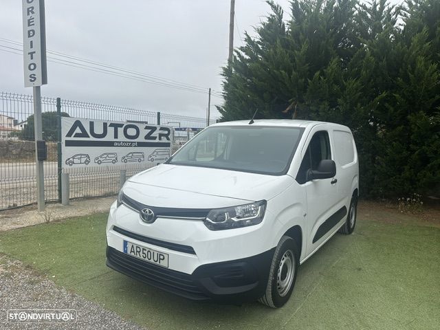Toyota PROACE CITY 3 LUG. CX.6V. - 1
