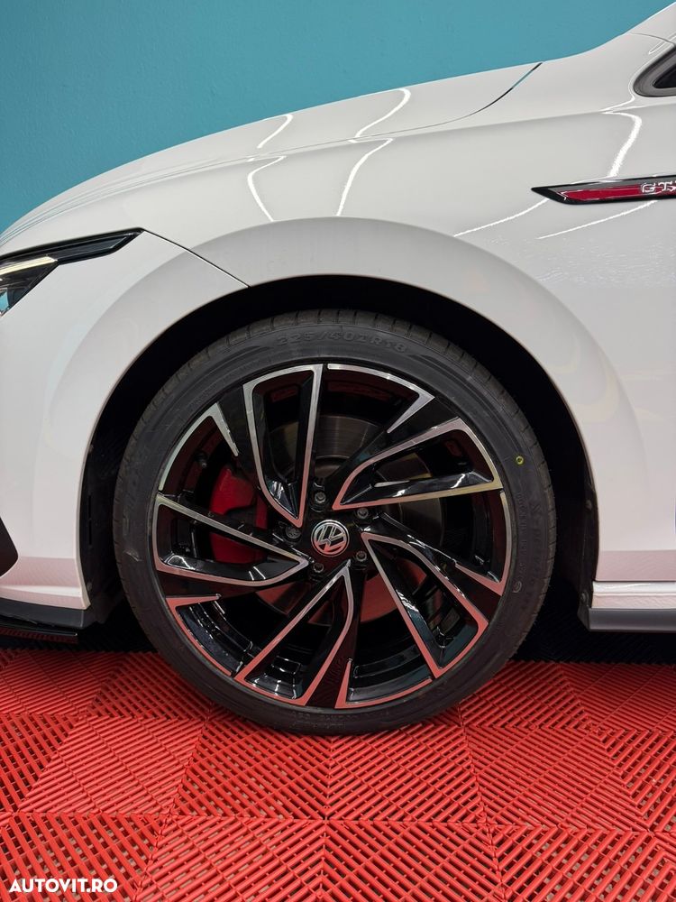Volkswagen Golf 2.0 TSI GTI Performance - 6