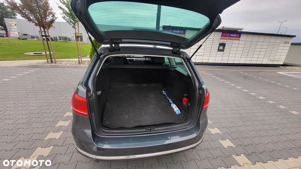 Volkswagen Passat 2.0 TDI Highline R-Style DSG - 7