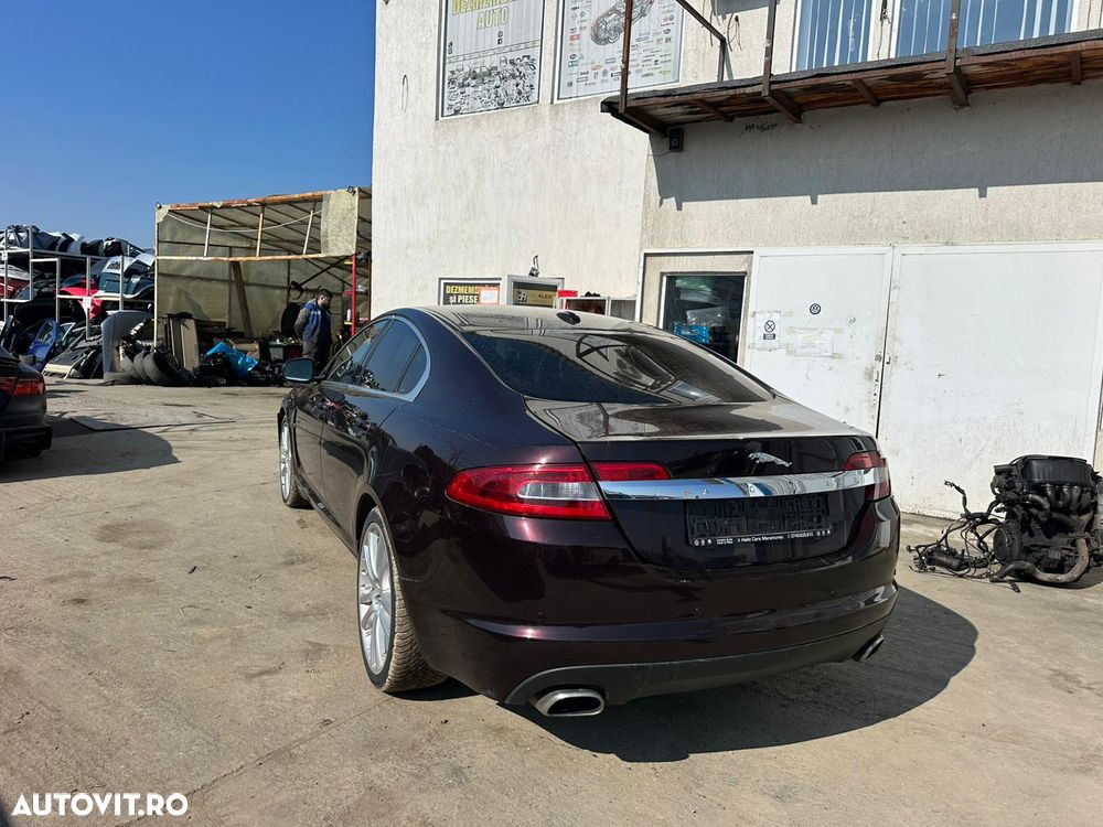 Dezmembrari Jaguar XF 3.0 Diesel - 3