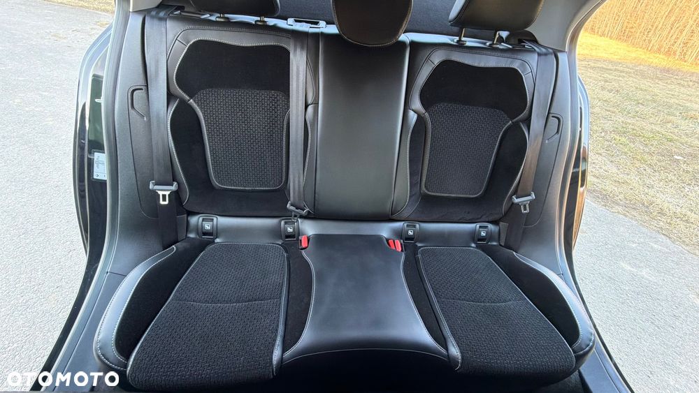 Renault Megane ENERGY TCe 100 LIMITED - 7