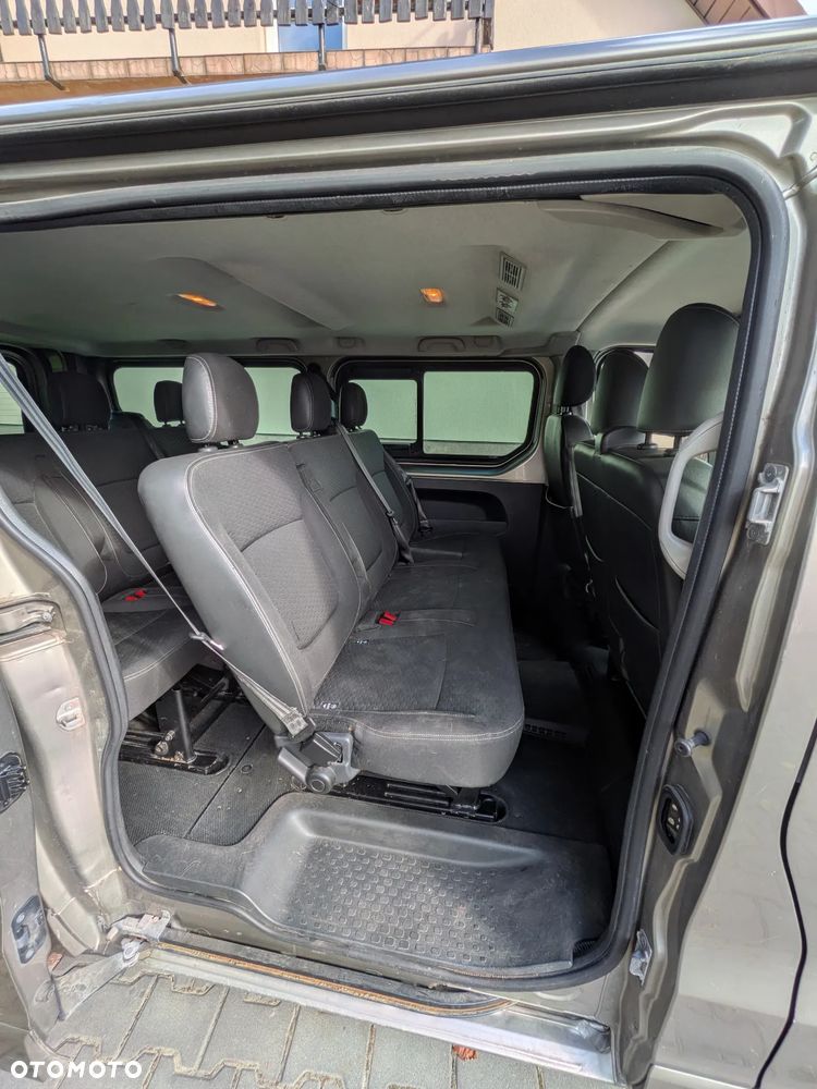 Opel Vivaro - 17