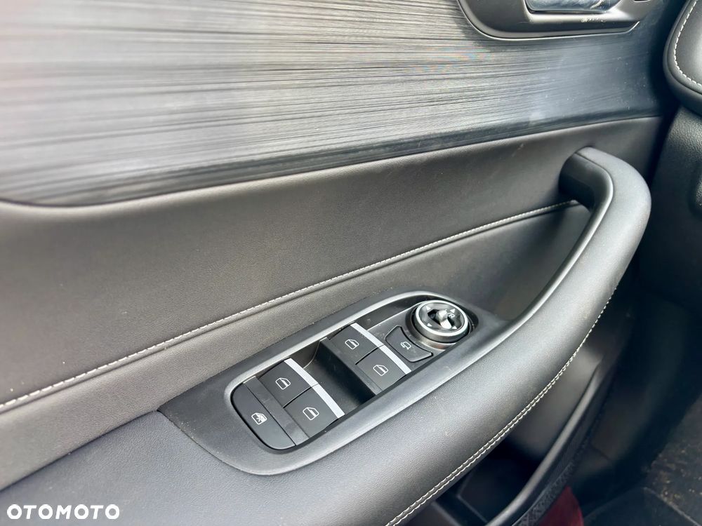Chery Tiggo 4 1.5 GDI HEV Prestige DHT - 23