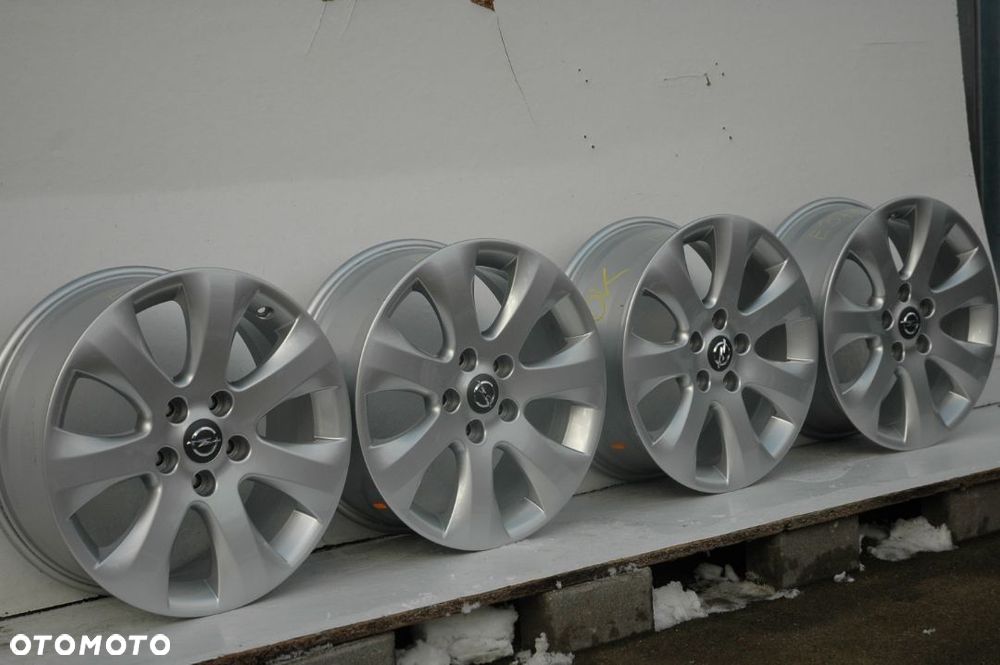 Opel 5x115 17 7J et44 - 1