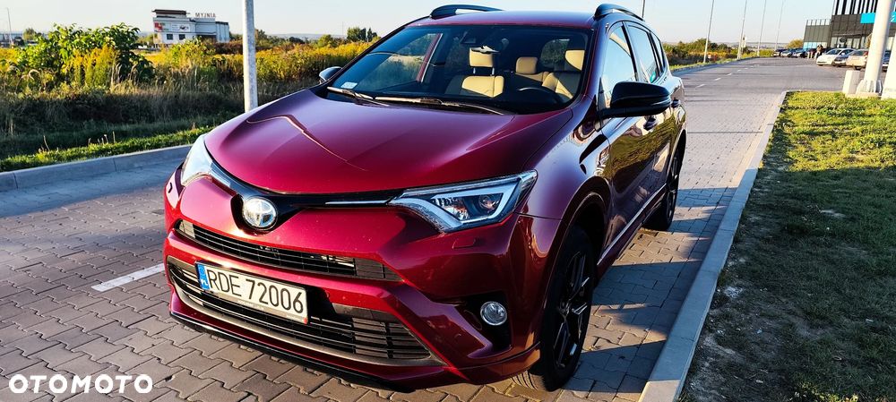Toyota RAV4 - 1