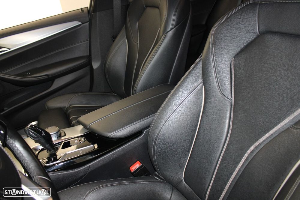 BMW 520 d Line Luxury Auto - 31