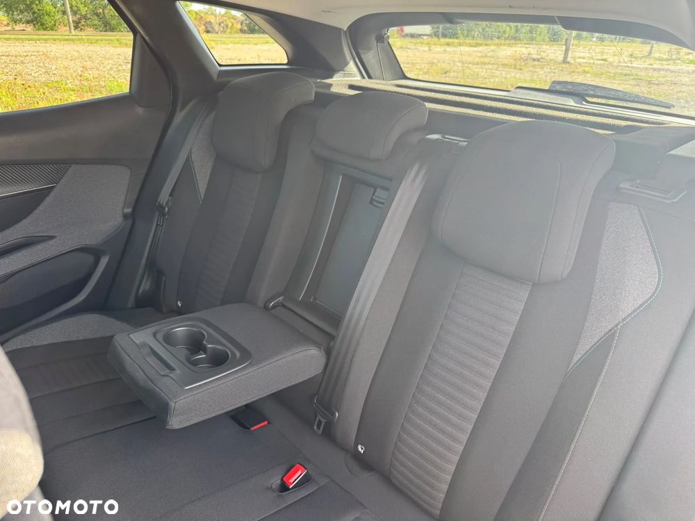 Peugeot 3008 - 10