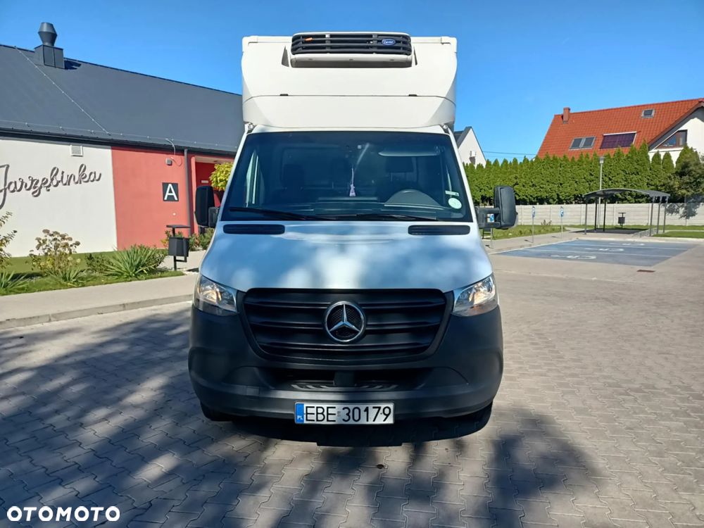 Mercedes-Benz SPRINTER - 3