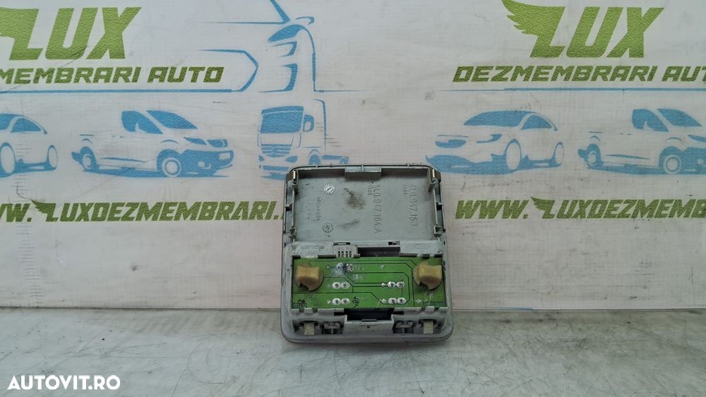 Plafoniera spate 4l0947163 Audi Q7 4L [facelift] [2008 - 2015] - 3