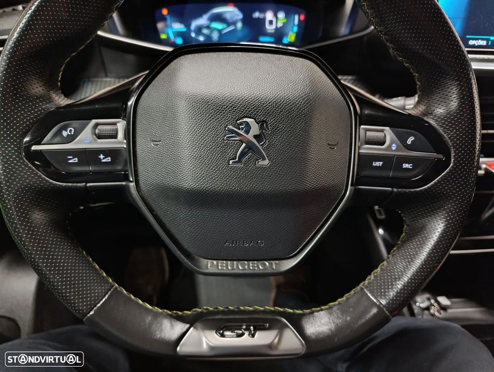 Peugeot e-2008 50 kWh GT Pack - 23