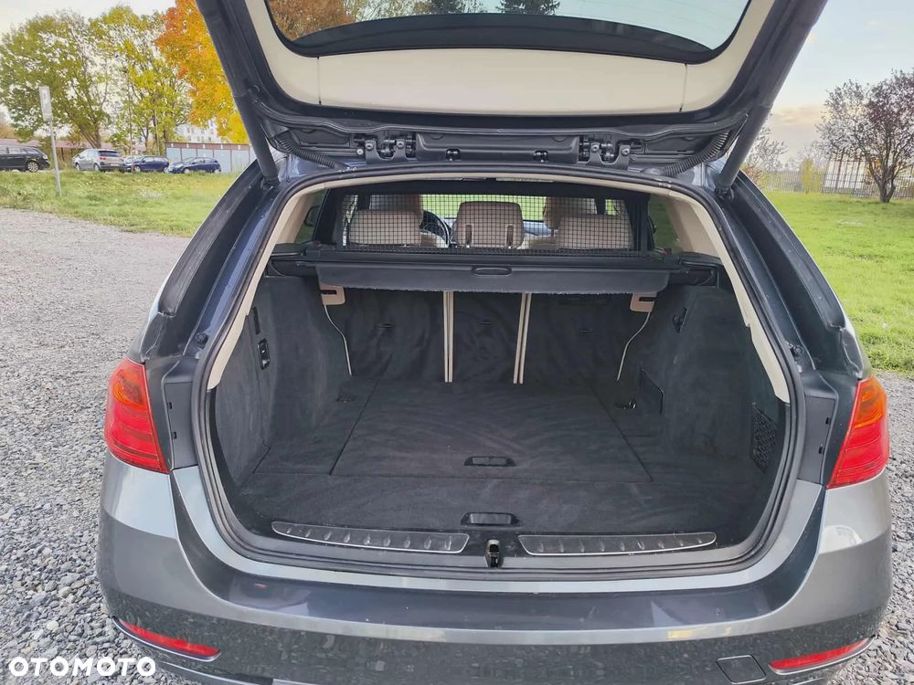 BMW Seria 3 318d Blue Performance - 11