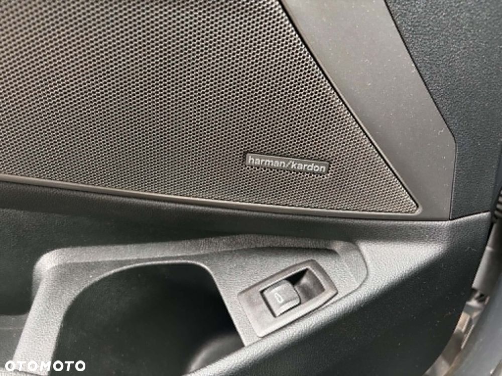 BMW Seria 3 330d xDrive M Sport sport - 10