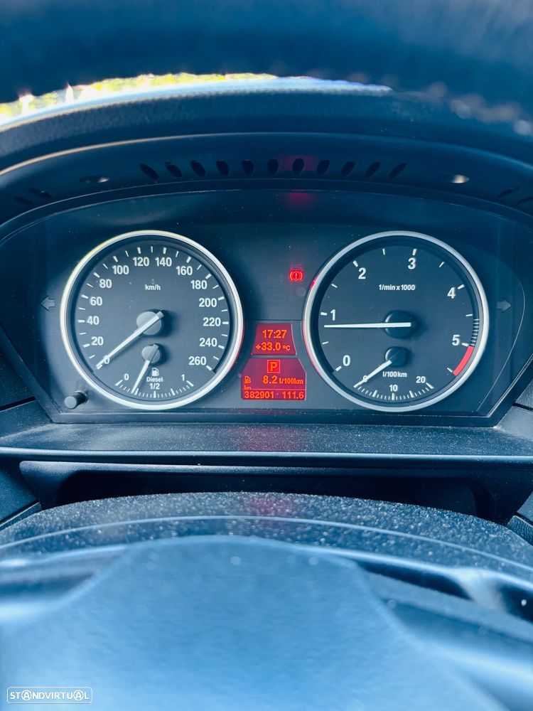 BMW 520 - 13