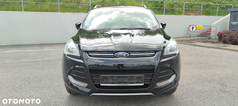 Ford Kuga 1.5 EcoBoost 2x4 Trend - 3
