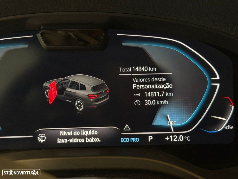 BMW iX3 Impressive - 9