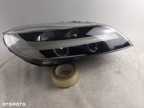 Lampa Volvo V40 prawa full led