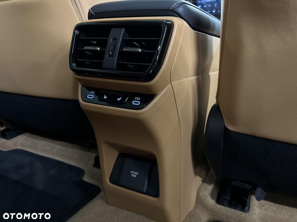 Lexus RZ 450e Omotenashi DIRECT4 - 13