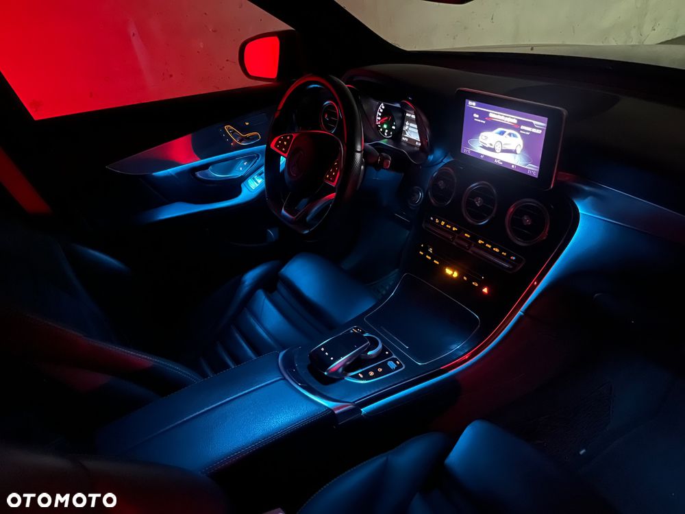 Mercedes-Benz GLC - 7