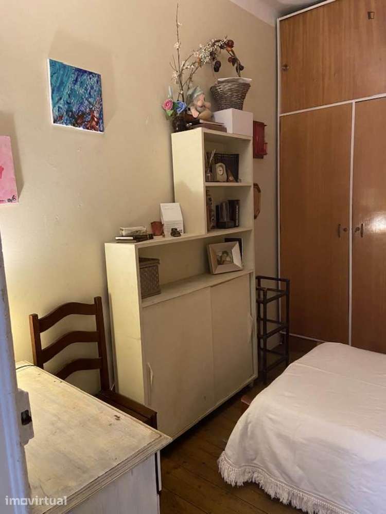 Quarto - localizado em Alcântara Lisbon - Grande imagem: 3/17